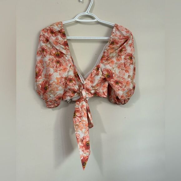 NWT Express Satin Floral Print Faux Wrap Tie Back Cropped Top - Picture 9 of 11